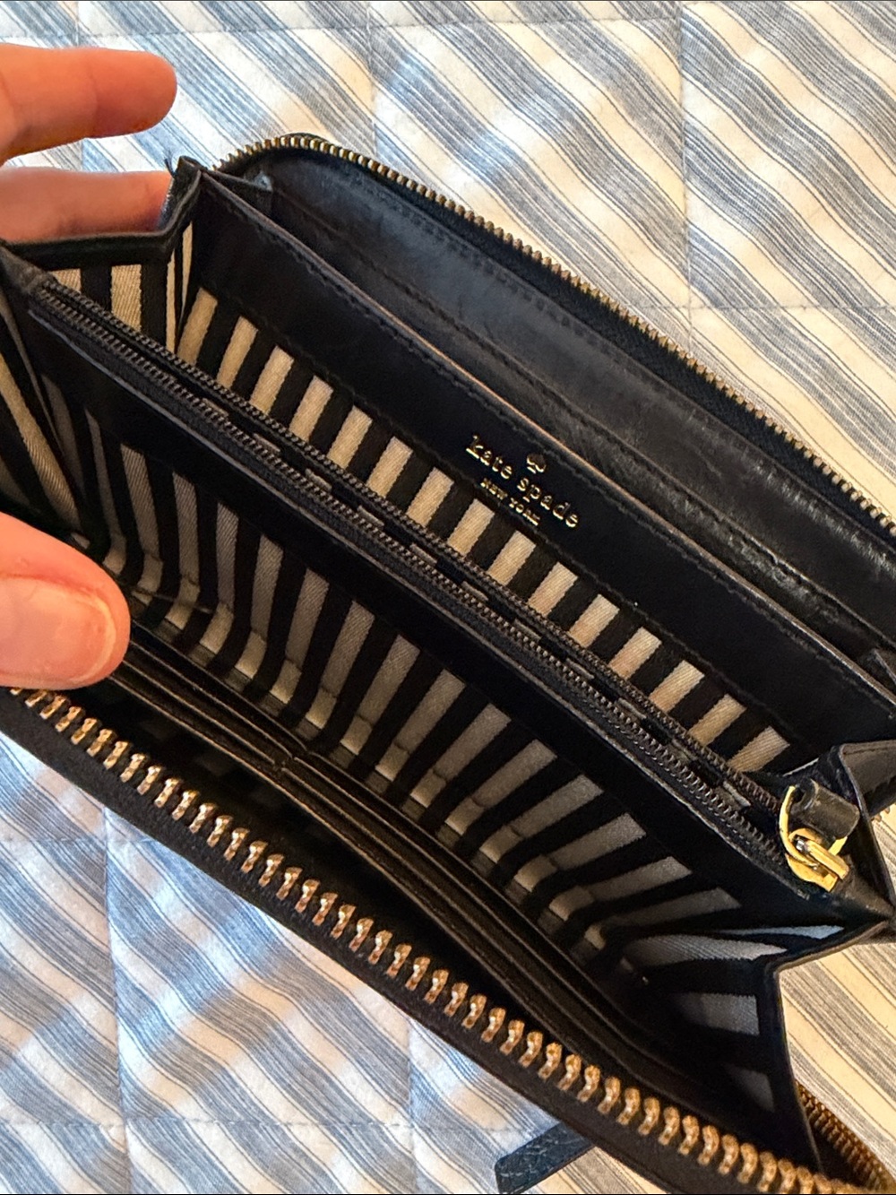 kate spade Black Pebbled Leather Zip-Around Wallet with Gold Logo - Picture 3 of 3